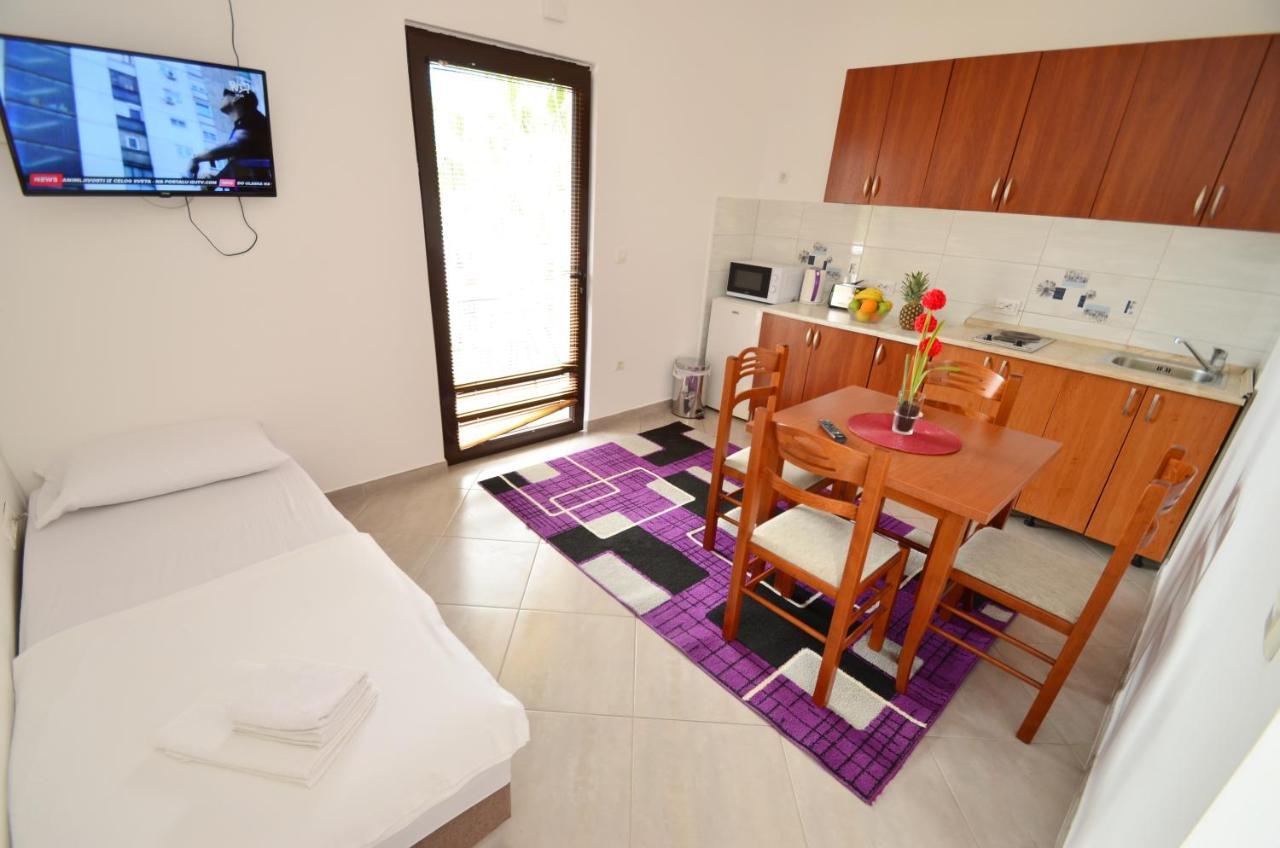 Apartments Blue Lagoon 科托尔 外观 照片