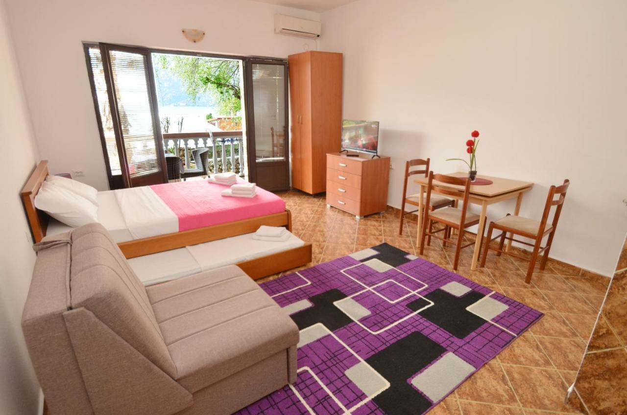 Apartments Blue Lagoon 科托尔 外观 照片